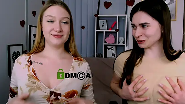 playful sophie online show from 17, 3, 2025