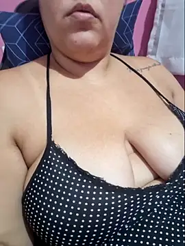 Snapshot of Paolaa_hoot chatting on 22, 3, 2025 Paolaa hoot online show from 22, 3, 2025