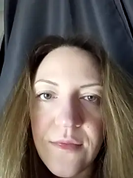 KattyLuuu online show from 22, 2, 2026