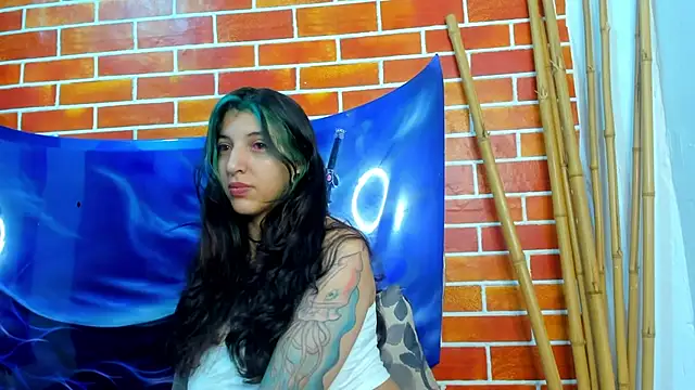 Snapshot of marlenna chatting on 23, 12, 2024 marlenna online show from 23, 12, 2024