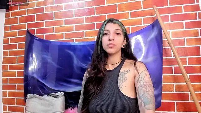 Snapshot of marlenna chatting on 20, 1, 2025 marlenna online show from 20, 1, 2025
