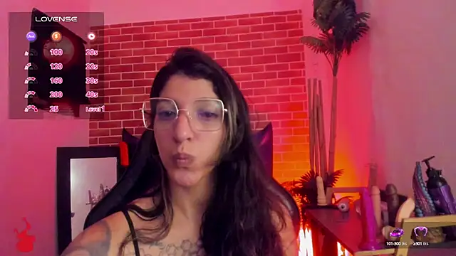 Snapshot of marlenna chatting on 20, 9, 2025 marlenna online show from 20, 9, 2025