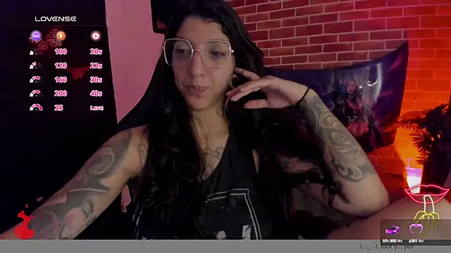 Snapshot of marlenna chatting on 28, 9, 2025 marlenna online show from 28, 9, 2025