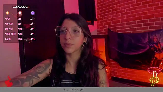 Snapshot of marlenna chatting on 29, 9, 2025 marlenna online show from 29, 9, 2025