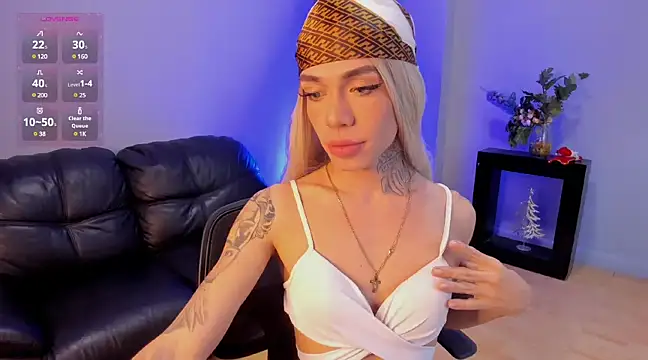 Snapshot of Camillesanto chatting on 2, 1, 2025 Camillesanto online show from 2, 1, 2025