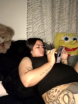 Snapshot of Ema_kraus chatting on 4, 3, 2025 Ema kraus online show from 4, 3, 2025