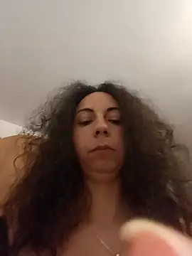 naughty69curls online show from 19, 4, 2026