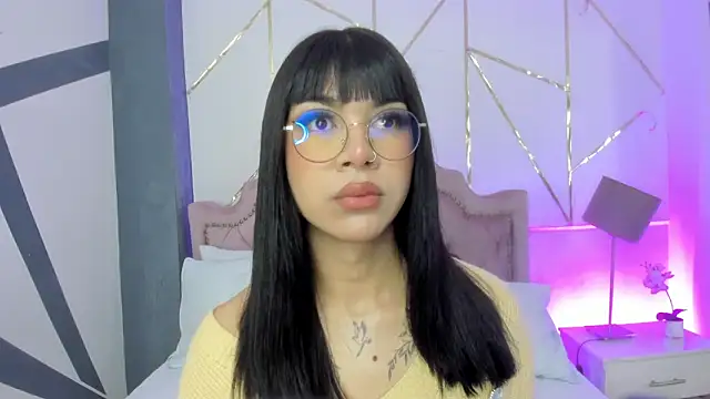 RoseCassie online show from 20, 1, 2025