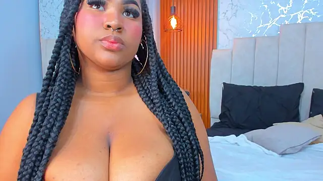 Snapshot of AinaraJimenez chatting on 27, 2, 2025 AinaraJimenez online show from 27, 2, 2025