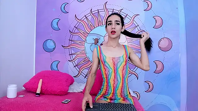 Mariana 16  online show from 14, 11, 2025