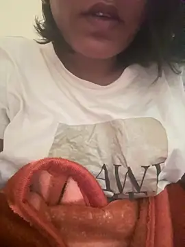 priyadevi17 online show from 25, 1, 2025