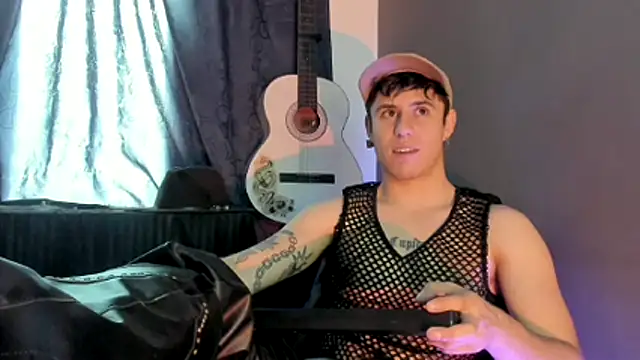 Antonello Vannucci online show from 5, 12, 2025