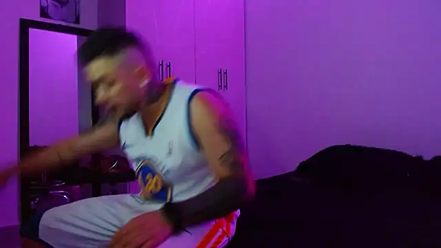 miia-liiam online show from 11, 3, 2026