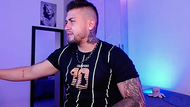 Snapshot of miia-liiam chatting on 28, 5, 2026 miia-liiam online show from 28, 5, 2026