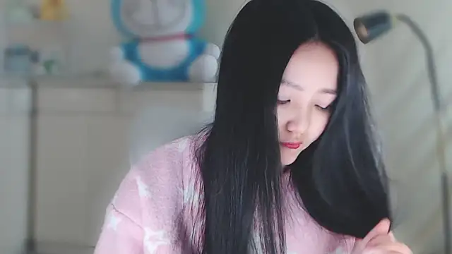 xiao-xiao-D online show from 7, 2, 2025