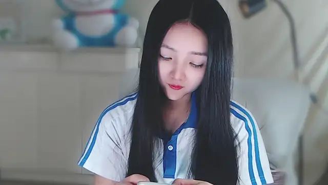 xiao-xiao-D online show from 7, 2, 2025