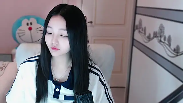 xiao-xiao-D online show from 2, 3, 2025