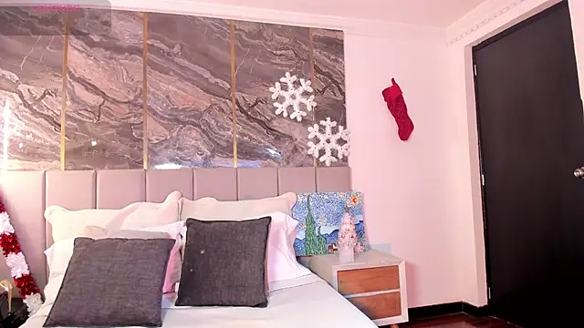 Sienna Blake  online show from 3, 12, 2025