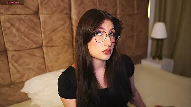 Daisha Riley online show from 18, 3, 2026