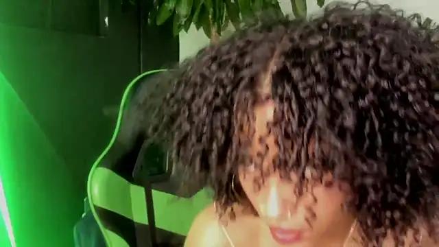 CintiaWalker online show from 22, 4, 2026