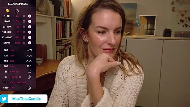 Snapshot of MissTheaCamille chatting on 28, 1, 2025 MissTheaCamille online show from 28, 1, 2025