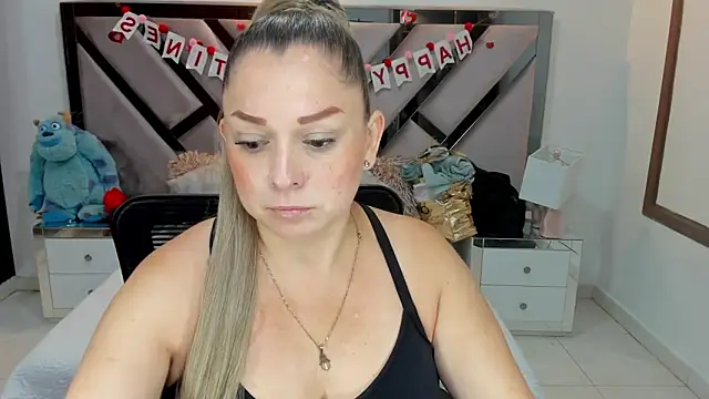 natalia5560 online show from 24, 9, 2025