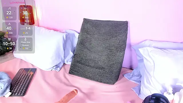 Little lili19 online show from 13, 3, 2026