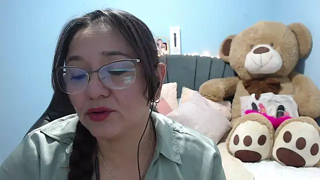 Snapshot of AngelRouss chatting on 26, 9, 2025 AngelRouss online show from 26, 9, 2025