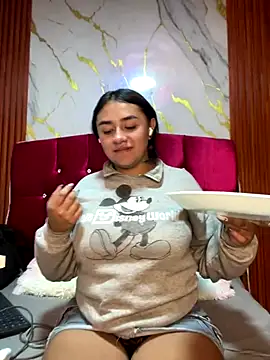 michell boobs  online show from 4, 11, 2025