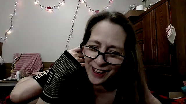 Keywest Kate online show from 5, 4, 2026