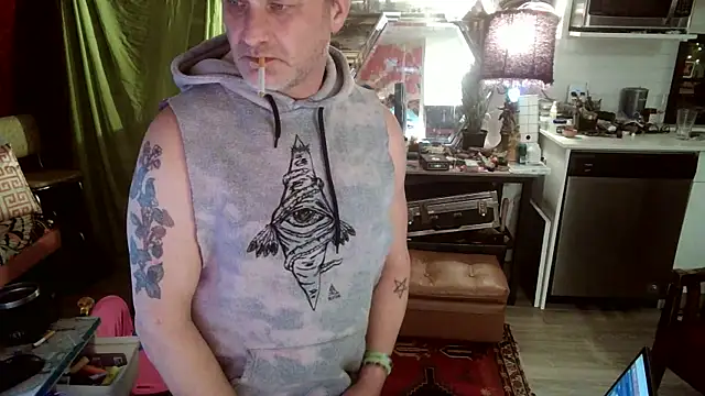 Snapshot of SilverandFox chatting on 18, 3, 2025 SilverandFox online show from 18, 3, 2025