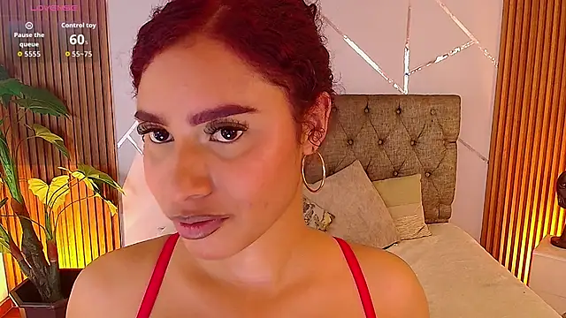 charlottee white online show from 13, 3, 2026