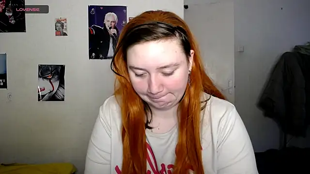 Bitchy Lily online show from 13, 1, 2025