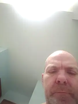 hoodratoui online show from 5, 12, 2025