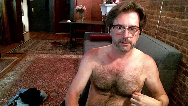 Snapshot of Johnny_Bottoms chatting on 18, 5, 2026 Johnny Bottoms online show from 18, 5, 2026