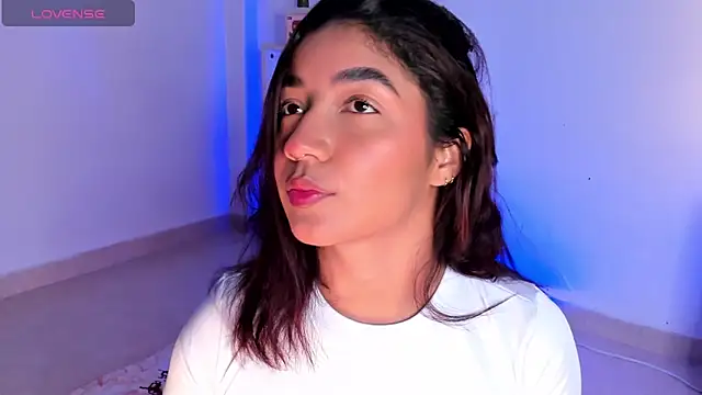 martina roldam online show from 1, 2, 2025