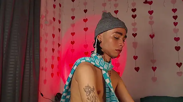 Snapshot of seven7xis chatting on 18, 2, 2025 seven7xis online show from 18, 2, 2025