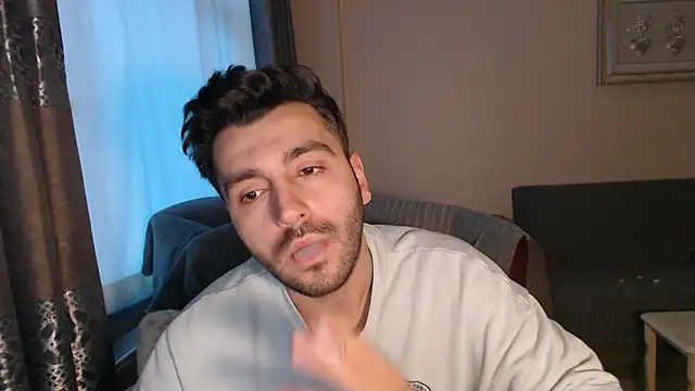 handsomeee04 online show from 11, 11, 2025