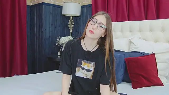 SashaMeow online show from 2, 2, 2025