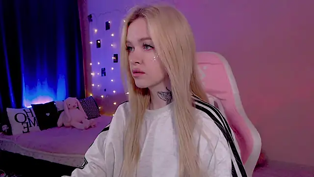 Snapshot of Naughty_Mable chatting on 14, 5, 2026 Naughty Mable online show from 14, 5, 2026