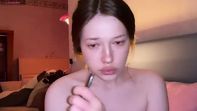eva varnerr online show from 4, 6, 2026