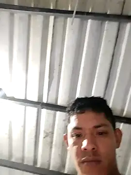 Snapshot of crazysex095 chatting on 30, 12, 2024 crazysex095 online show from 30, 12, 2024