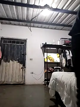 Snapshot of crazysex095 chatting on 1, 1, 2025 crazysex095 online show from 1, 1, 2025