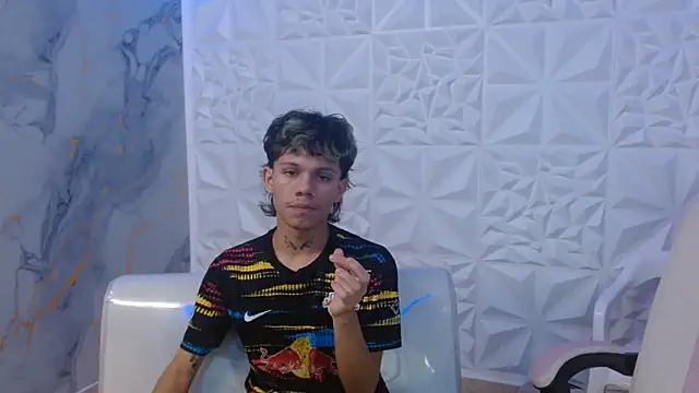 andy dan18 online show from 15, 4, 2026