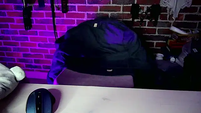 Heleneecesmecs2 online show from 29, 1, 2025