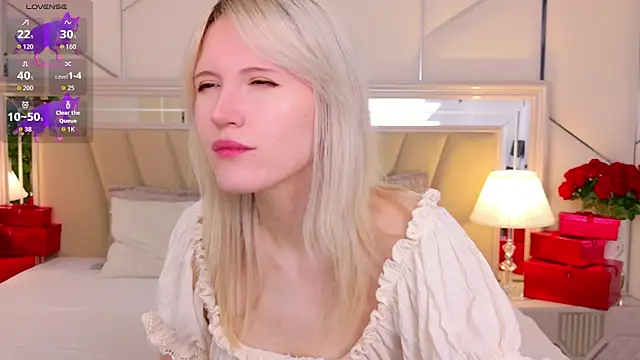 NellieLoyns online show from 1, 12, 2025