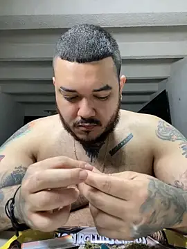 El Titan1998 online show from 9, 9, 2025