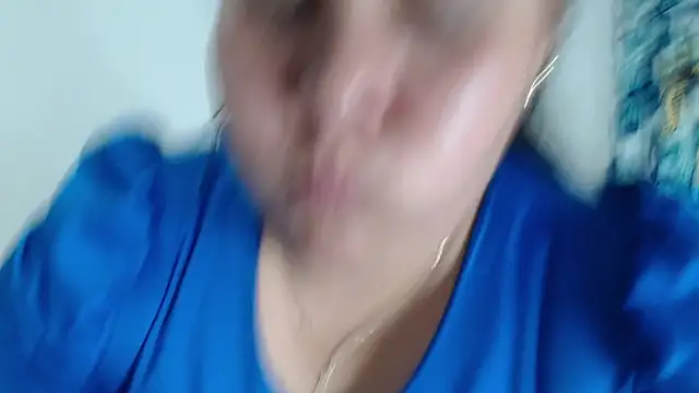 Snapshot of kariragapeass18 chatting on 30, 12, 2024 kariragapeass18 online show from 30, 12, 2024