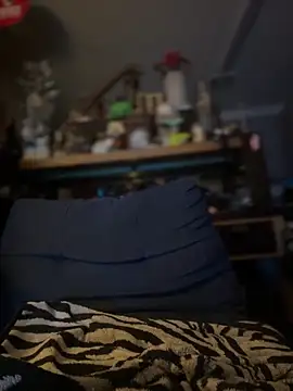 Jefloves68 online show from 18, 4, 2026