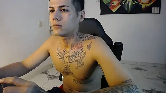 Snapshot of Clyde019 chatting on 21, 2, 2025 Clyde019 online show from 21, 2, 2025